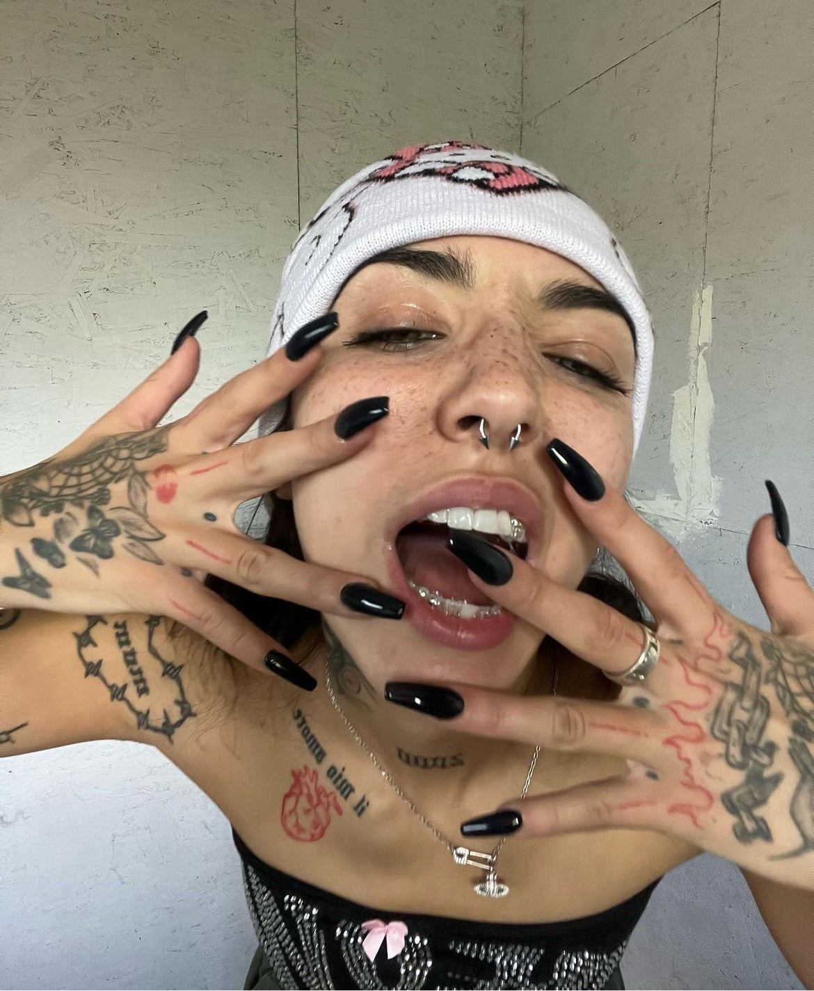 “Boneheart” white beanie