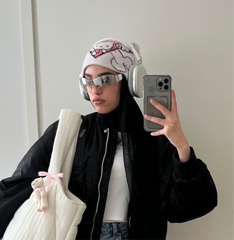 “Boneheart” white beanie